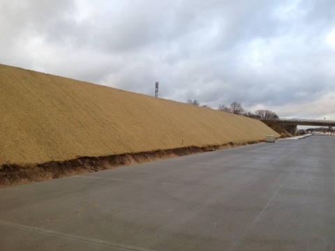 BesTex® Erosionsschutzmatten für die BAB A7 - BGS GmbH